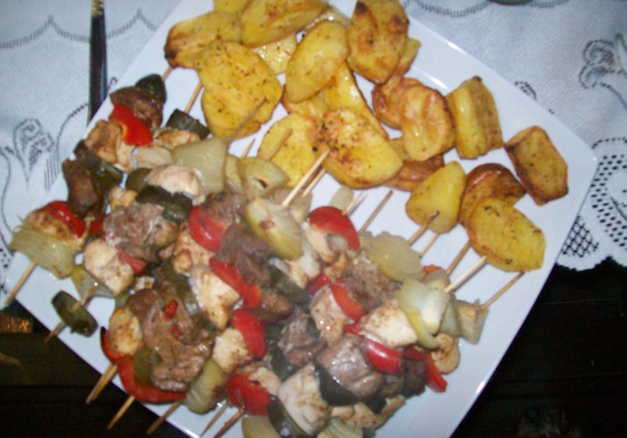 szszłyk z dwoch mies z warzywami foto