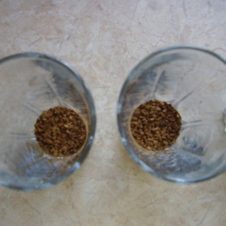 Krok 1 - Szybka kawa mrożona foto