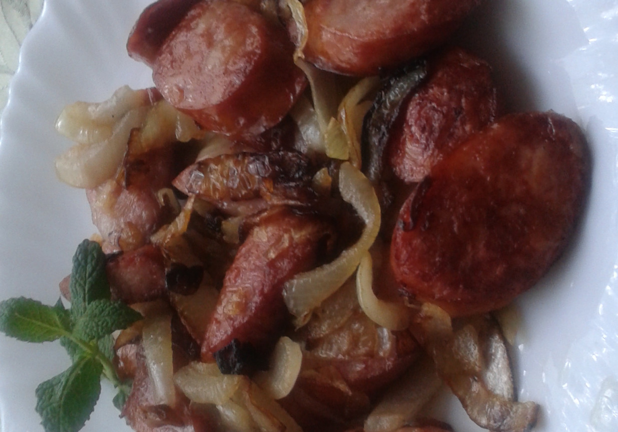 Szybka kiełbasa  na śniadanie foto