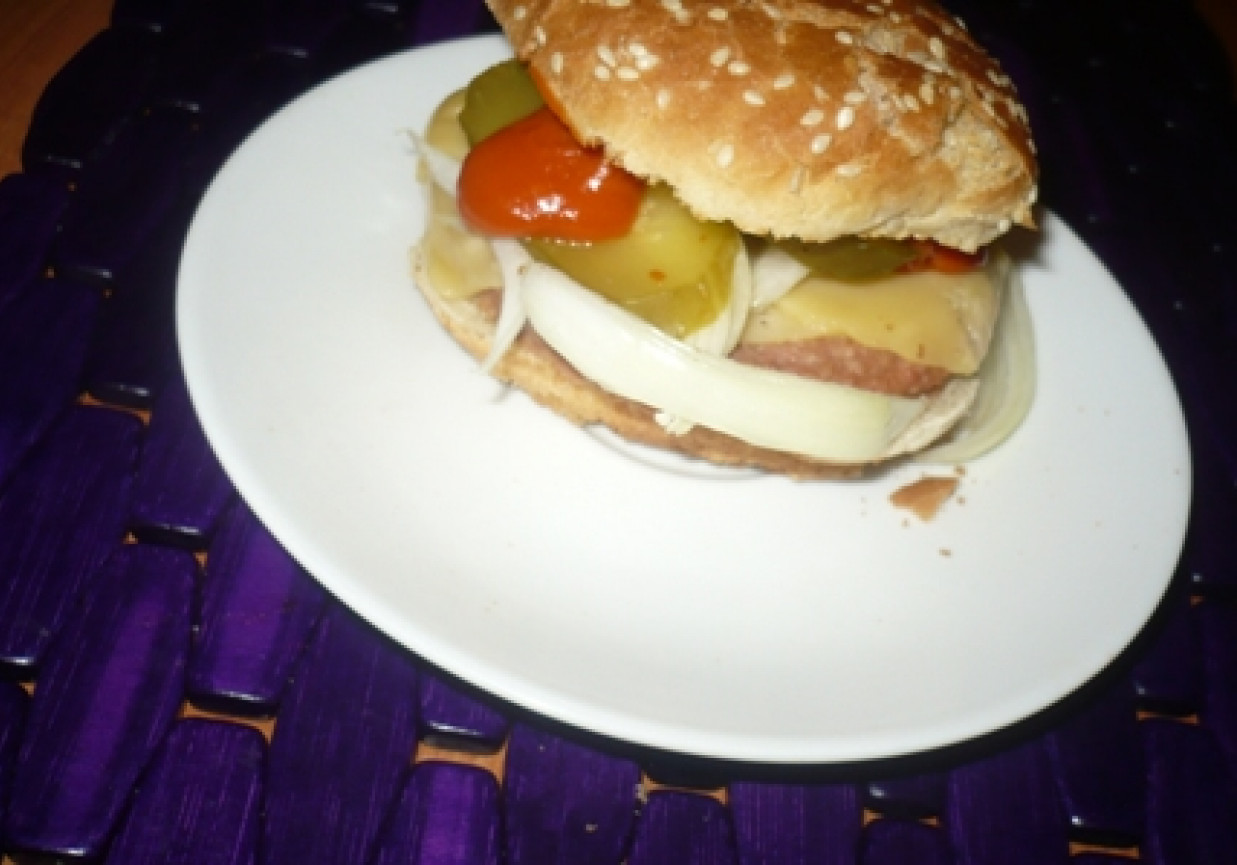 szybka kolacja- hamburgery foto