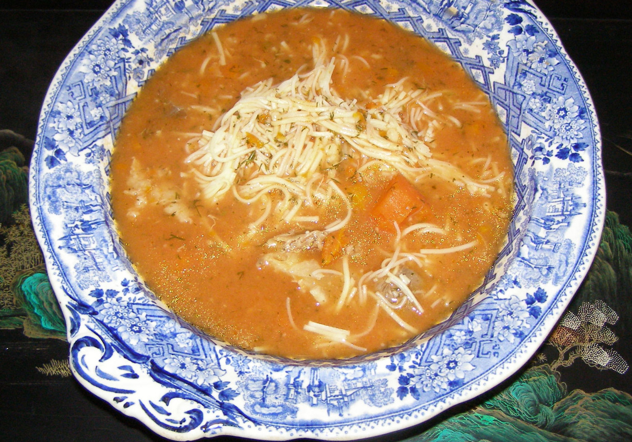 szybka pomidorowa zupa z olejem rzepakowym czosnek... foto