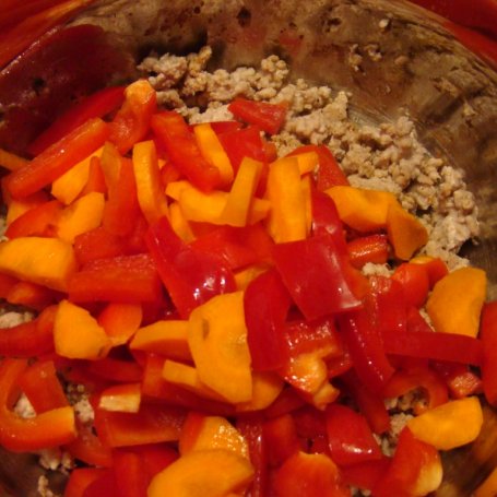 Krok 4 - Szybka potrawka z papryką, marchewką i ryżem basmati foto