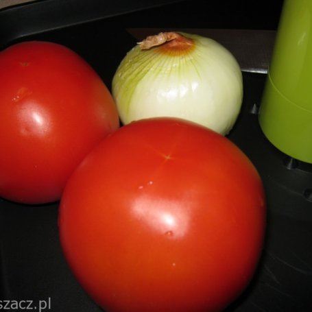 Krok 1 - Szybka przekąska z pomidorów. foto