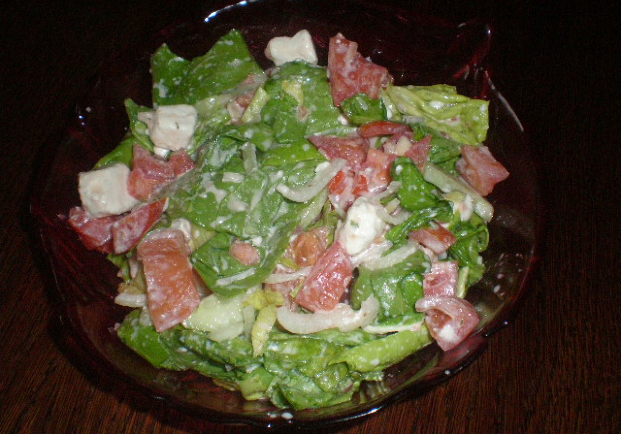 Szybka sałatka z fetą foto