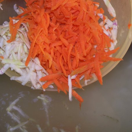 Krok 3 - Szybka, smaczna i zdrowa, czyli ryżowa zupa z króliczym wsadem :) foto