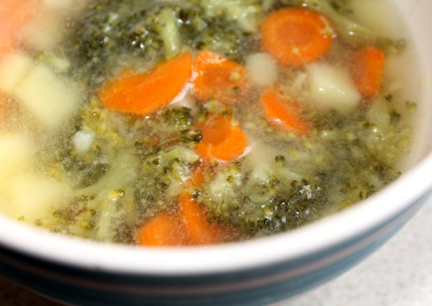Fotografia przedstawiająca Szybka zdrowa zupa