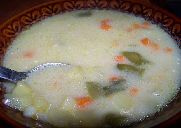 Fotografia przedstawiająca Szybka zupa jarzynowa według Agi