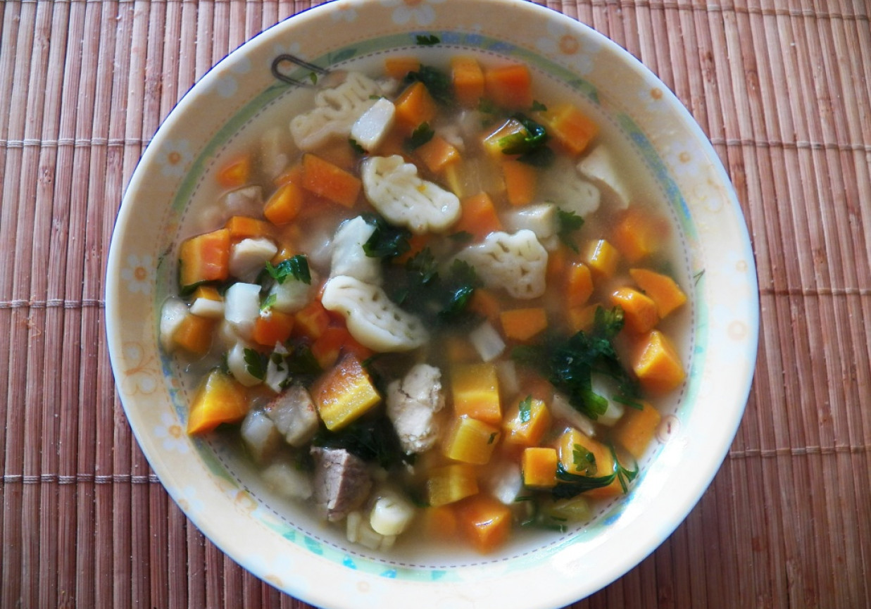 Szybka zupa marchewkowa foto