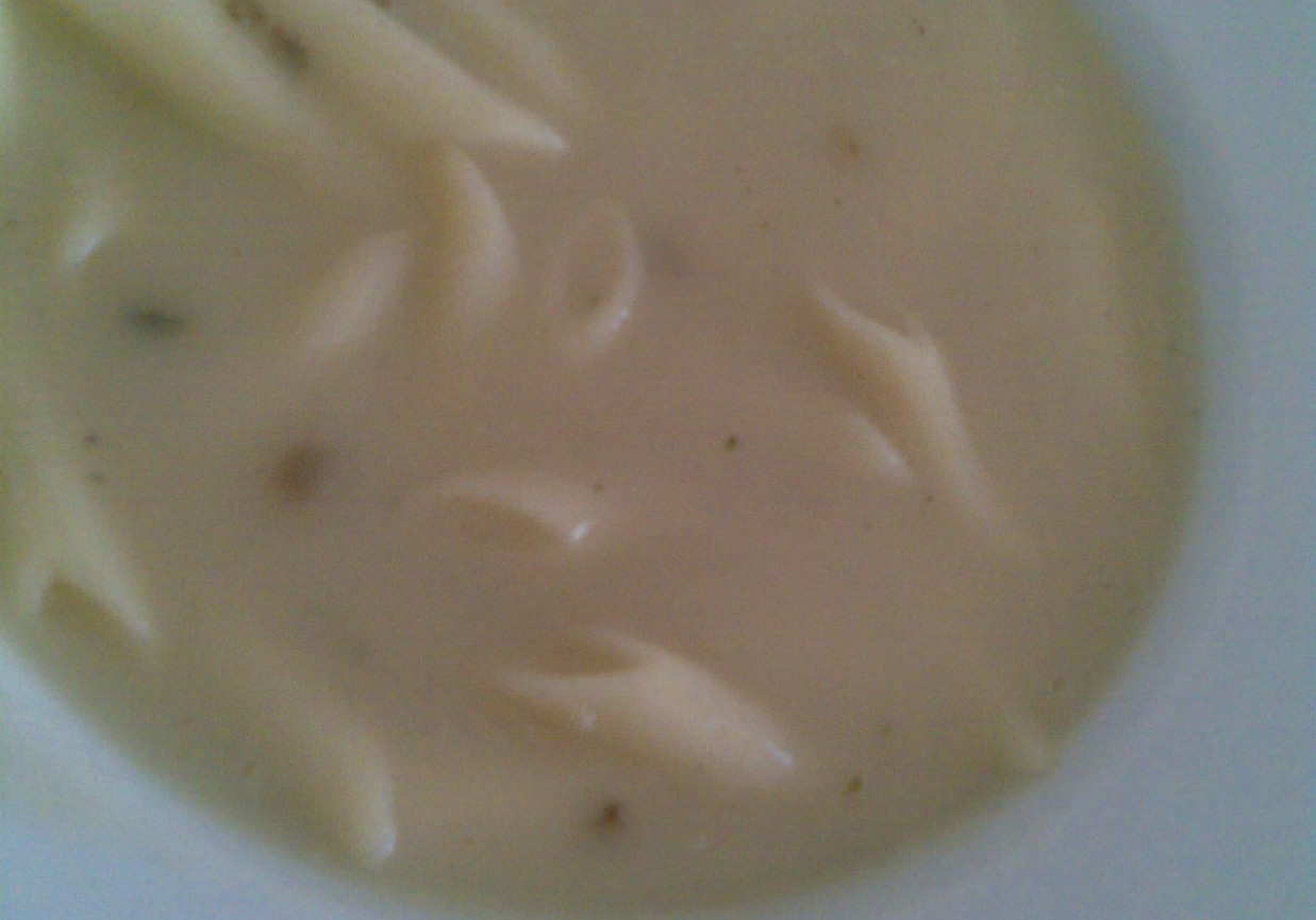 Szybka zupa pieczarkowa z makaronem foto