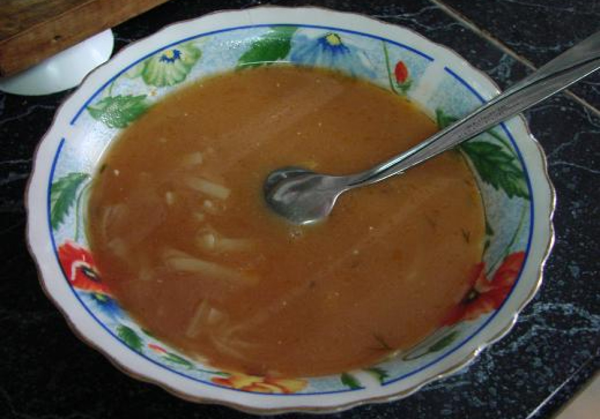 SZYBKA zupa pomidorowa z makaronem foto