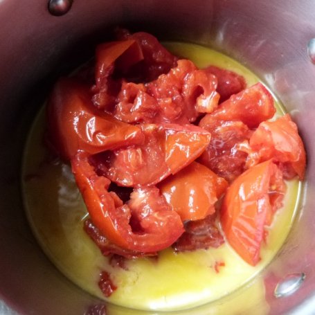 Krok 1 - Szybka zupa pomidorowa z ryżem  foto
