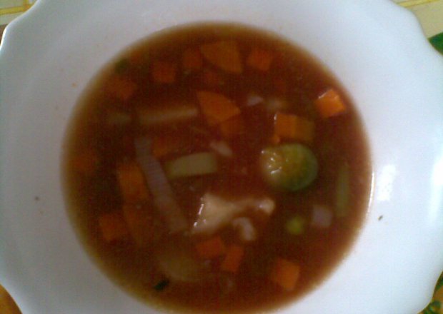 Fotografia przedstawiająca szybka zupa słodko-kwaśna