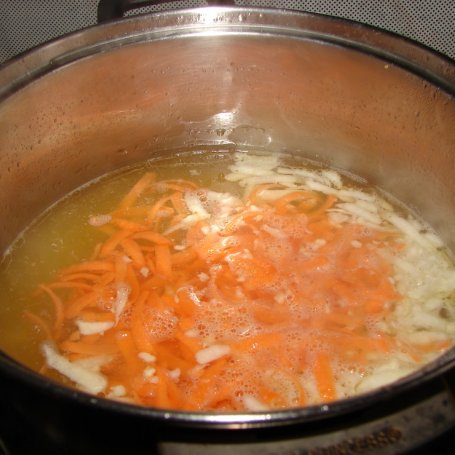 Krok 3 - Szybka zupa z dodatkiem kaszy foto
