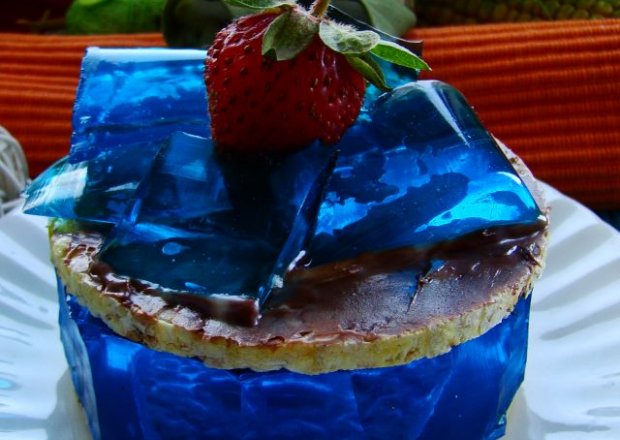 Fotografia przedstawiająca Szybki błękitny deserek