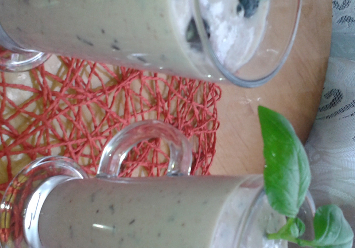 Szybki koktajl owocowy foto