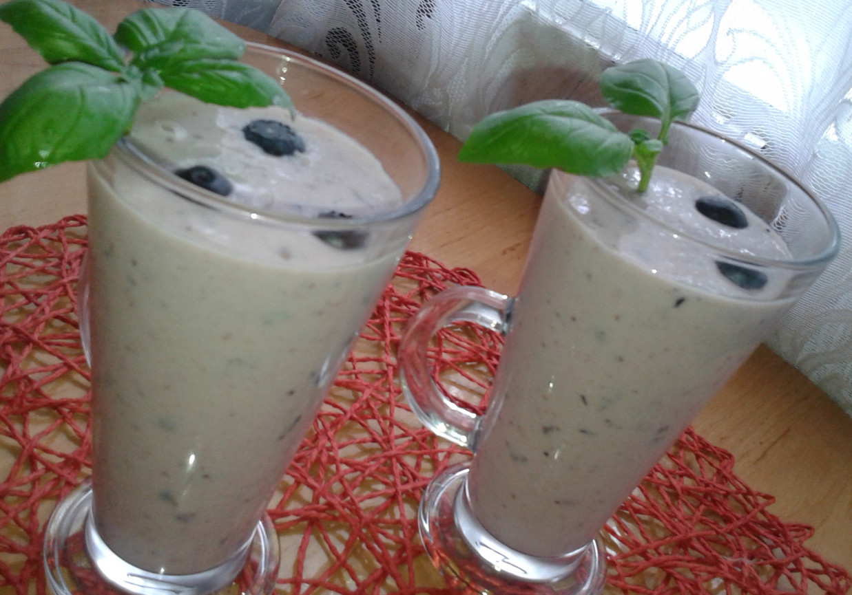 Szybki koktajl owocowy foto