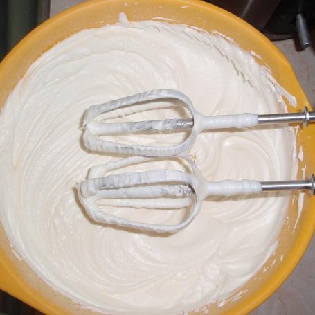 Krok 1 - Szybki krem waniliowy do tortów i ciast foto