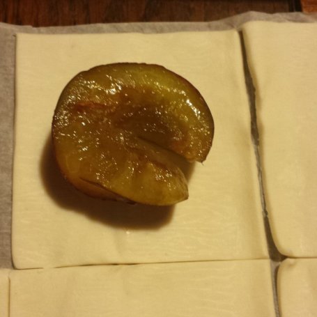 Krok 2 - Szybkie ciasteczka ze śliwką foto