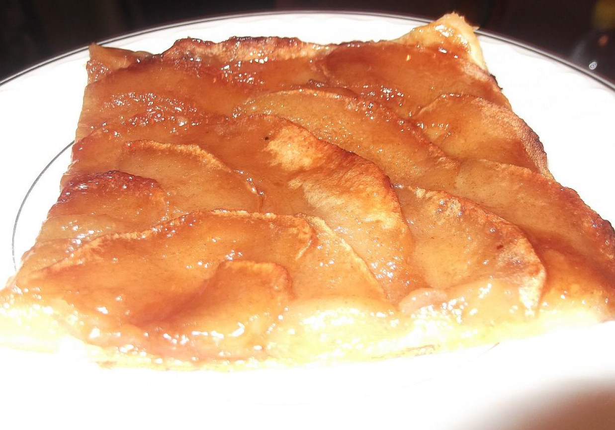Szybkie ciasto jabłkowo-karmelowe foto