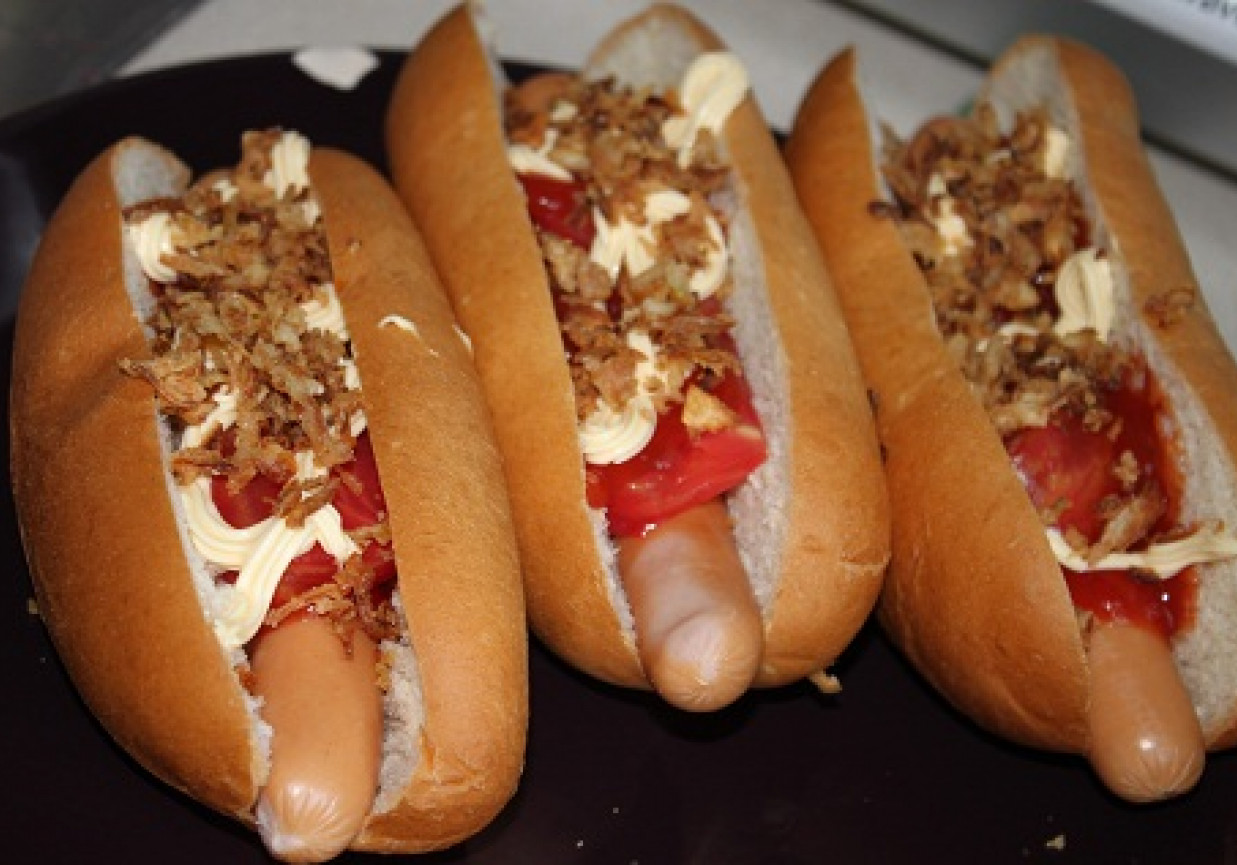 Szybkie i smaczne hot-dogi foto