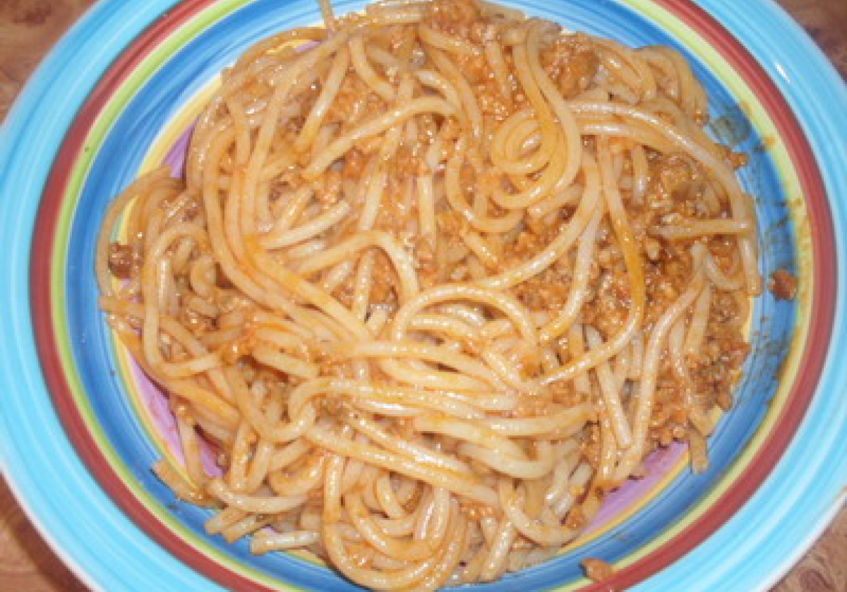 Szybkie spaghetti. foto
