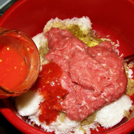 Krok 1 - szybkowar-gołąbki indycze na ostro w sosie pomidorowym... foto