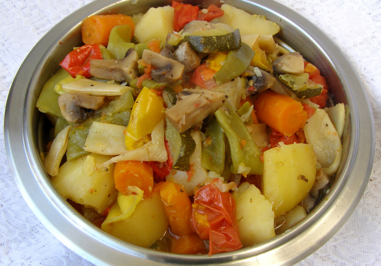 szybkowar-warzywny gulasz na obiad... foto