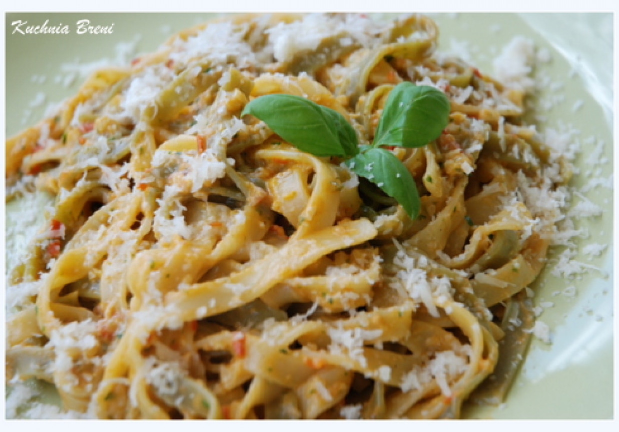 Tagliatelle al pesto trapanese DoradcaSmaku.pl