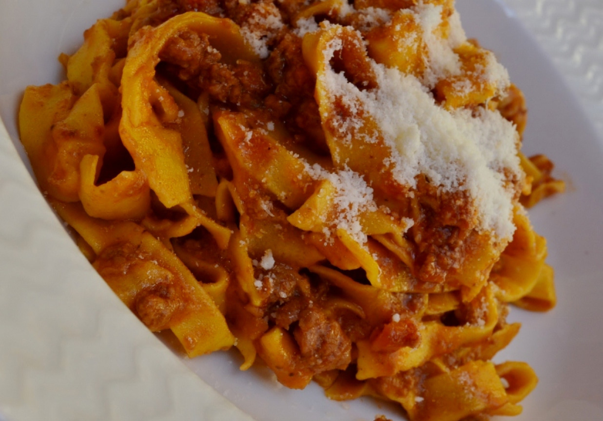 Tagliatelle al Ragu - DoradcaSmaku.pl