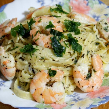 Krok 7 - Tagliatelle z krewetkami foto