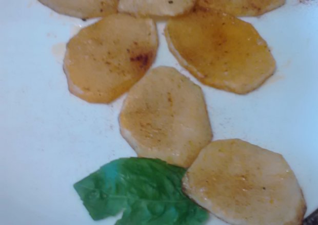 Fotografia przedstawiająca Talarki z ziemniaków na ostro po hiszpańsku