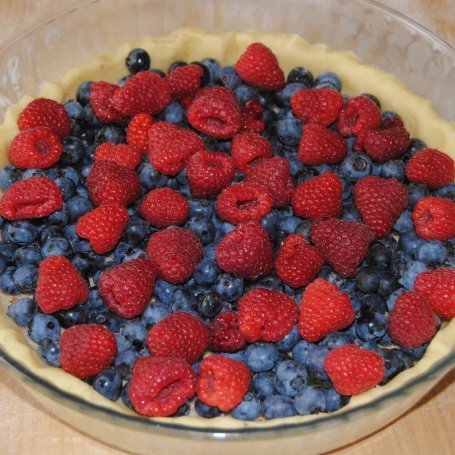 Krok 4 - Tarta borówkowo- malinowa foto