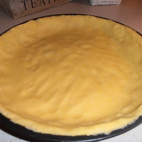 Krok 1 - Tarta budyniowa ze śliwkami foto