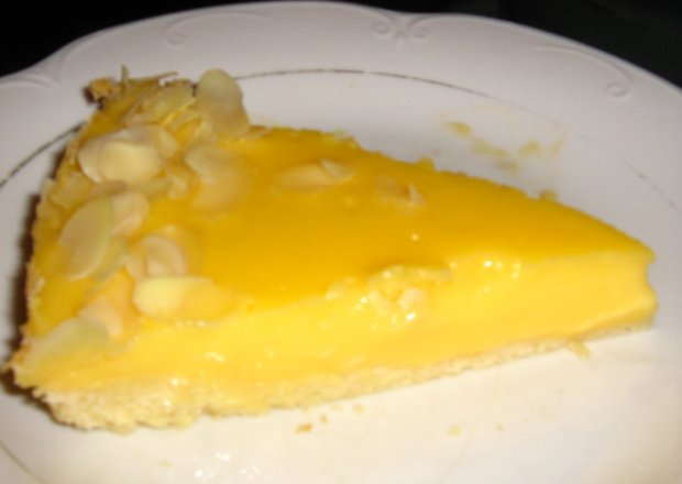 Fotografia przedstawiająca tarta cytrynowa