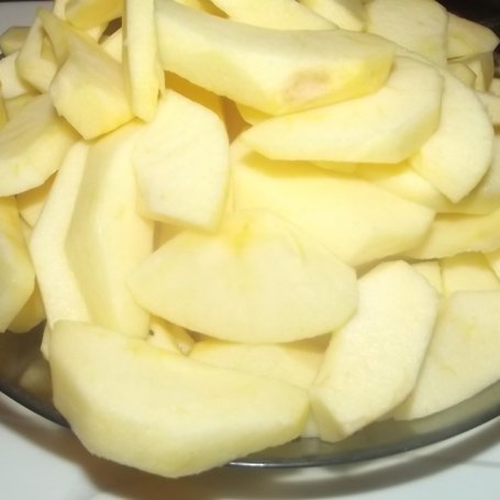 Krok 10 - Tarta jabłkowa z orzechami foto