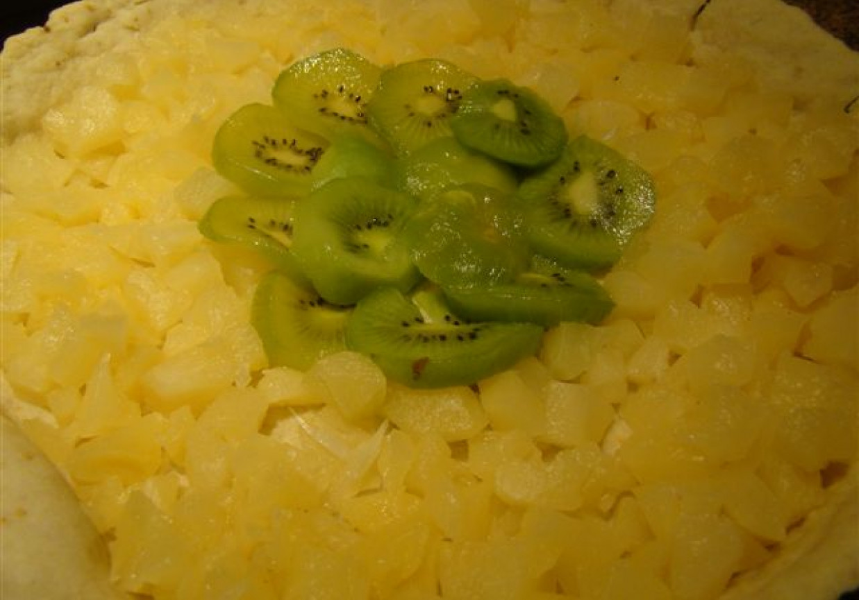 Tarta jamajska z ananasem foto