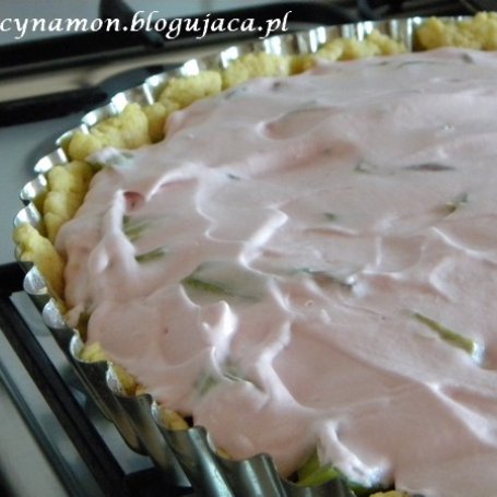 Krok 3 - Tarta rabarbarowa z kruszonką foto