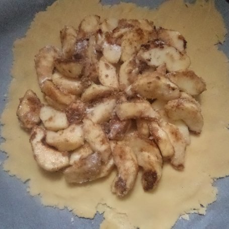 Krok 5 - Tarta rustykalna z jabłkami i orzechami włoskimi :) foto