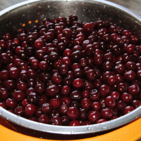 Krok 3 - Tarta wiśniowa pod kokosową kruszonką foto