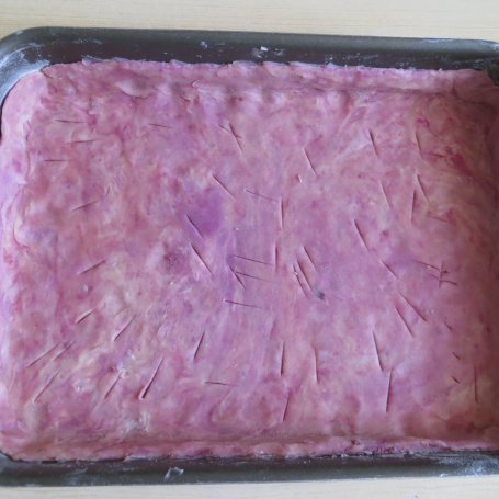 Krok 1 - Tarta z botwiną i szparagami foto