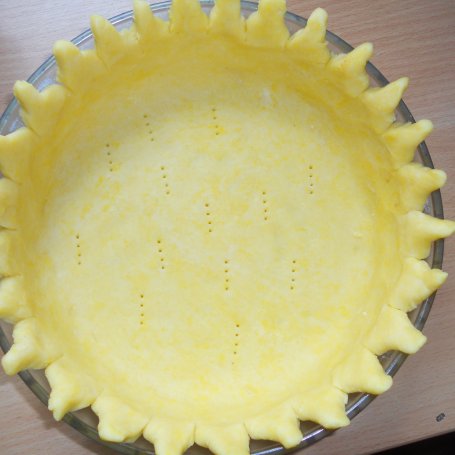 Krok 2 - Tarta z budyniem i galaretką foto