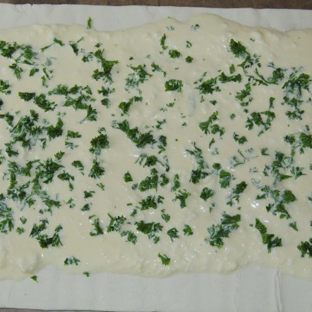 Krok 3 - Tarta z cukinią i zielonym groszkiem foto