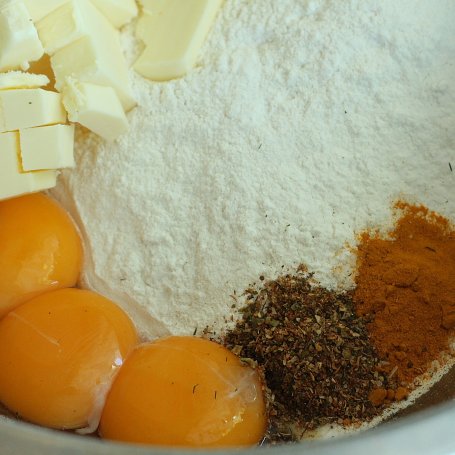 Krok 1 - Tarta z dynią i kanią foto