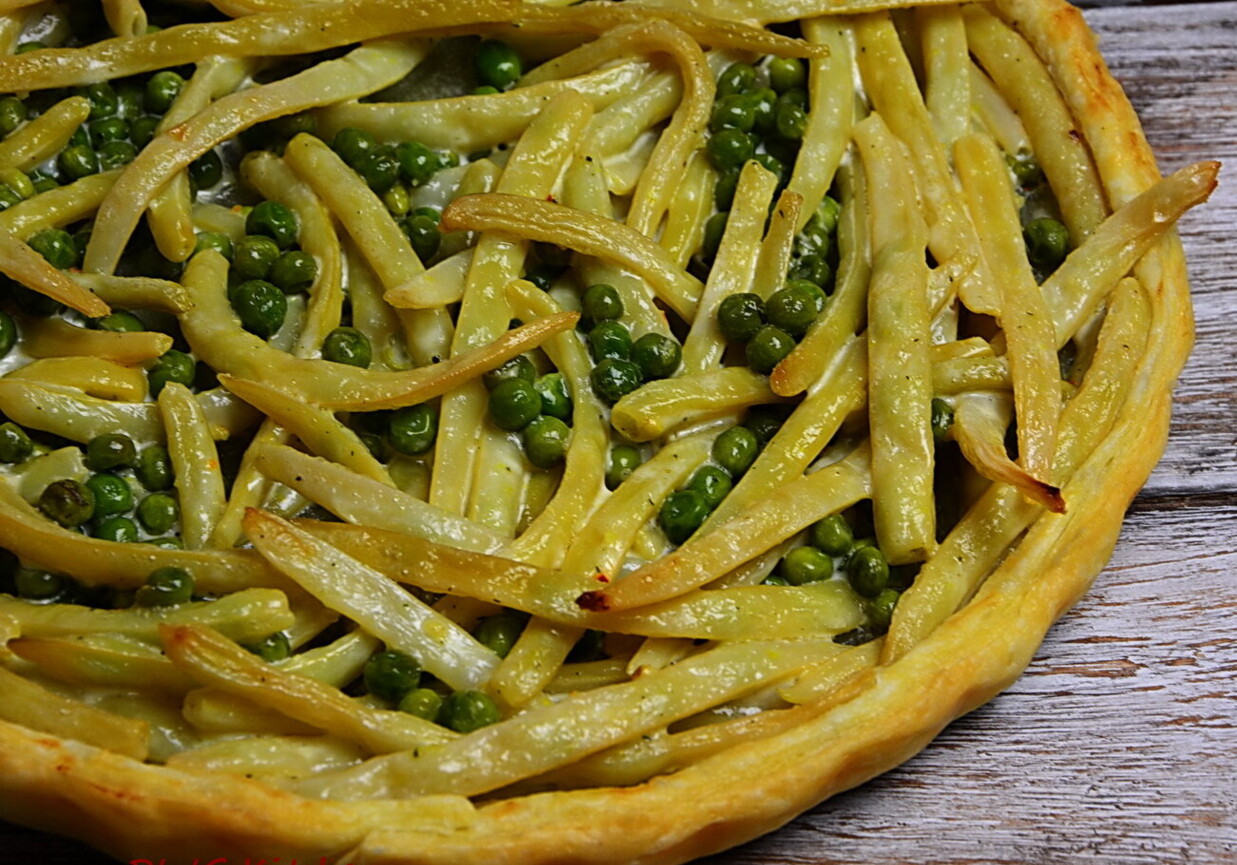 Tarta z fasolką szparagową foto