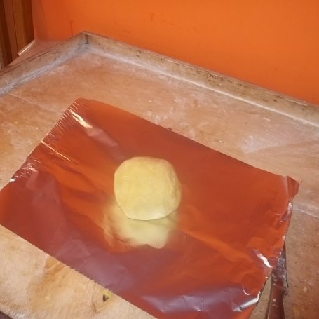 Krok 2 - Tarta z konfiturą z rabarbaru i bezą foto