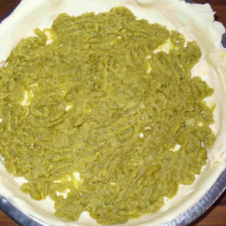 Krok 3 - Tarta z mięsem mielonym i pastą groszkową foto