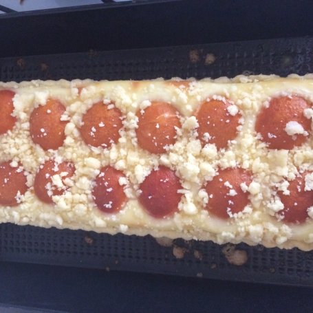 Krok 4 - tarta z morelami foto