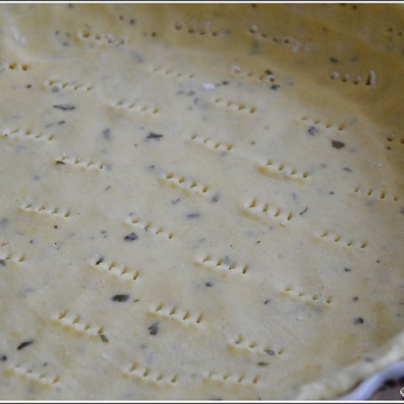 Krok 1 - TARTA Z RICOTTĄ, BAKŁAŻANEM, SZPARAGAMI I CUKINIĄ foto