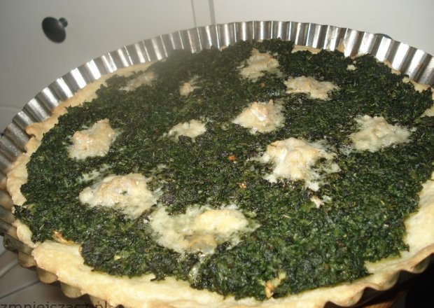 Fotografia przedstawiająca Tarta ze szpinakiem i serem Gorgonzola