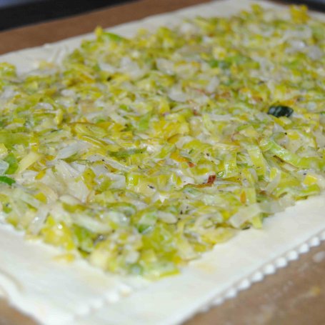 Krok 4 - Tarta ze szprotkami foto